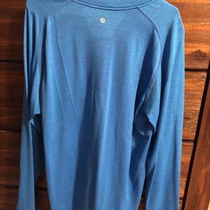 Lululemon men’s half zip shirt